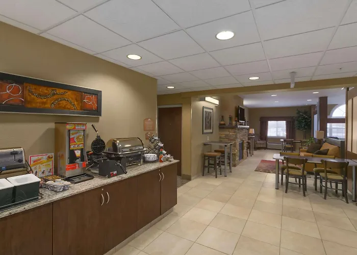 Microtel Inn & Suites By Wyndham Minot